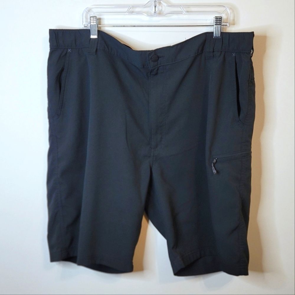 Wrangler Outdoor Performance Zip Cargo Shorts Size 42